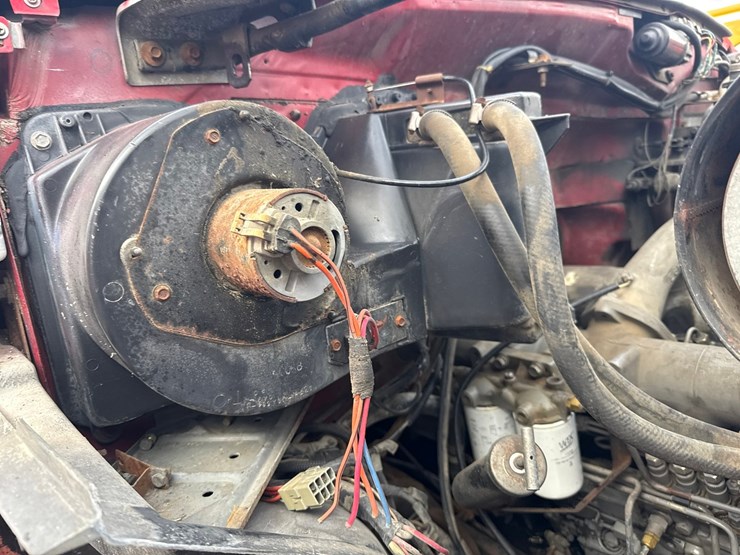 1989-ford-f800-image-19