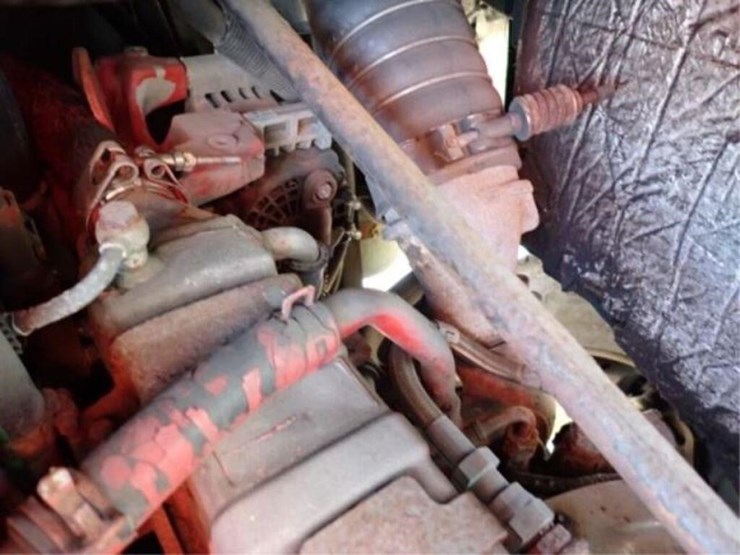 2008-freightliner-mt55-image-35