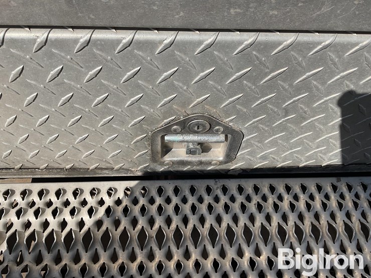 peterbilt-379-image-9