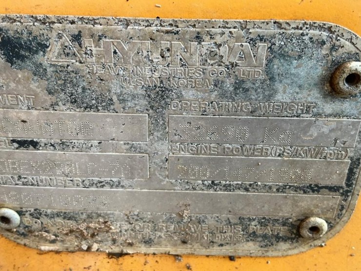 2012-hyundai-robex-290-lc-7a-image-10