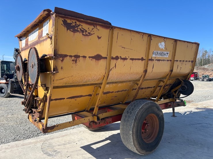 knight-big-auggie-14-image-5