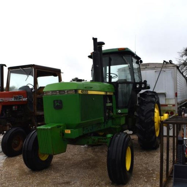 JOHN DEERE 4555