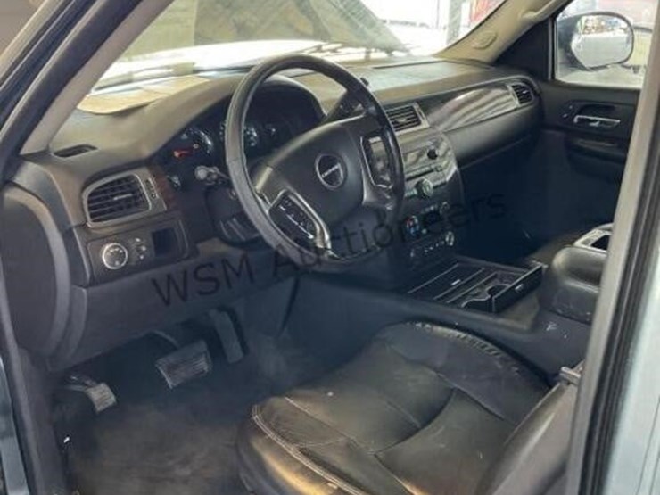 2007-gmc-yukon-denali-image-22