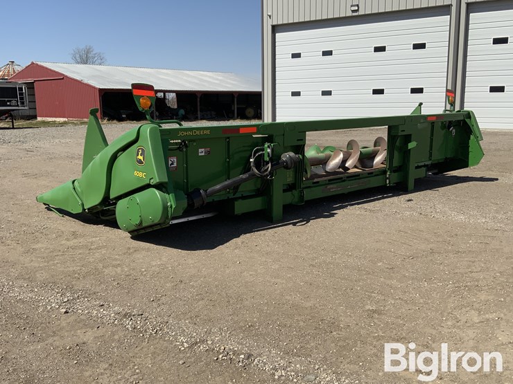 2013-john-deere-608c-image-7