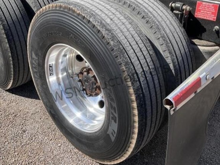 2022-volvo-vnl-760-t/t-image-8