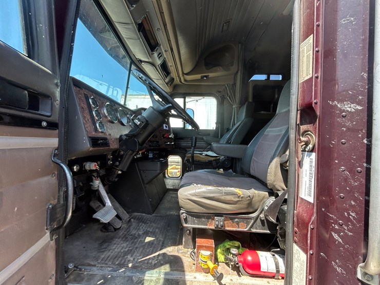 1999-international-9200-image-9