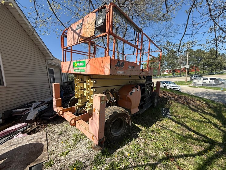 2008-jlg-4394rt-image-5
