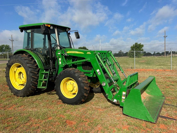 2010-john-deere-6115d-image-35