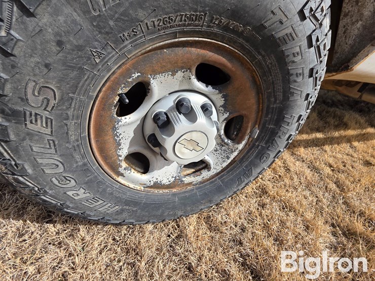 2007-chevrolet-silverado-2500-image-17