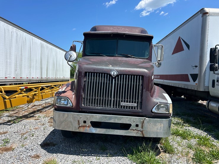 1999-international-9200-image-3