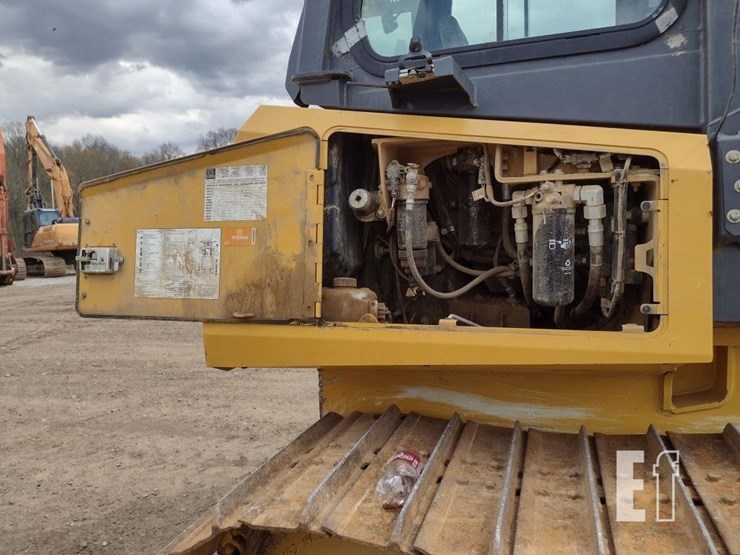 deere-650k-lgp-image-34