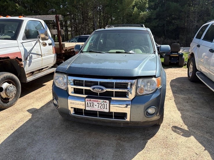 2012-ford-escape-image-2