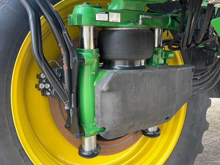 2024-john-deere-612r-image-27