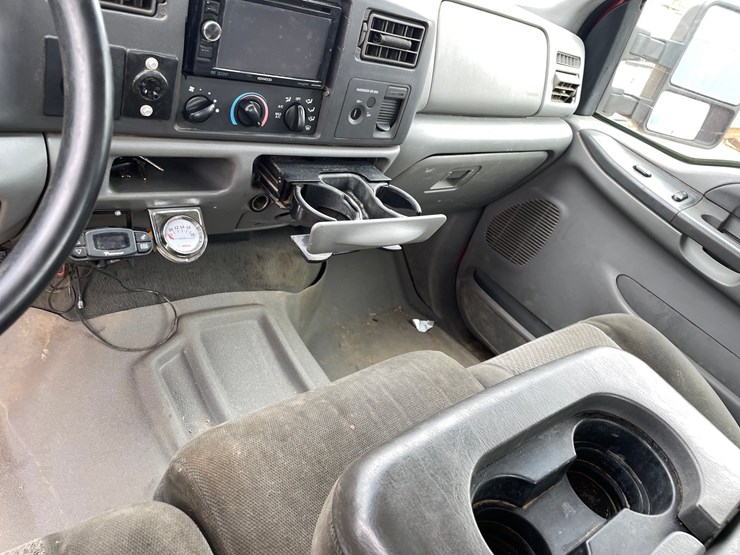 2003-ford-f350-image-22