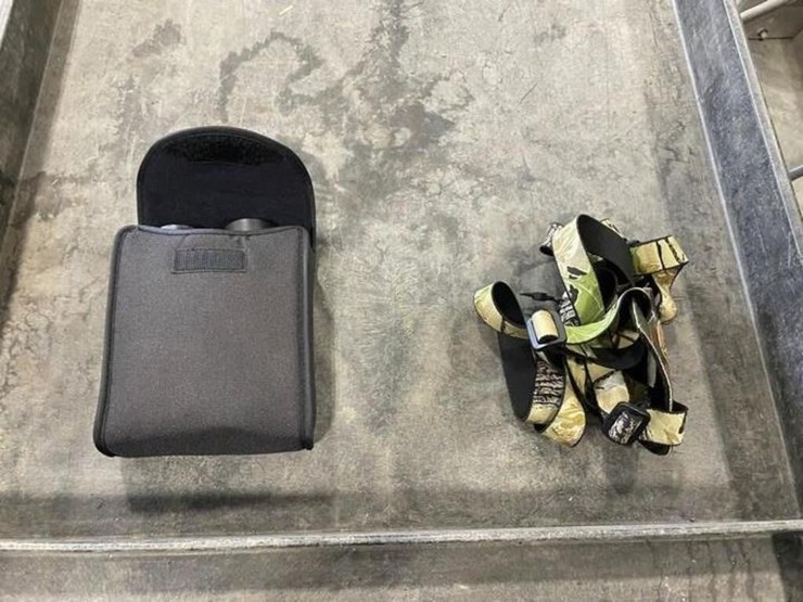 nikon-10x42-binoculars-&-other-image-2