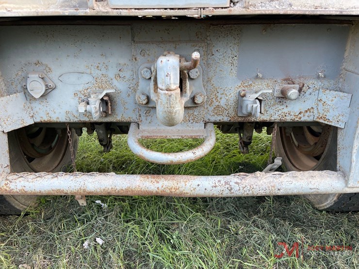 1990-strick-trailer-image-11