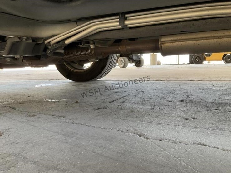 2018-ford-explorer-image-28