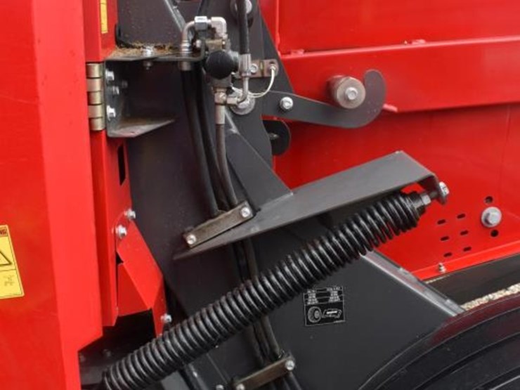 massey-ferguson-2946-image-12