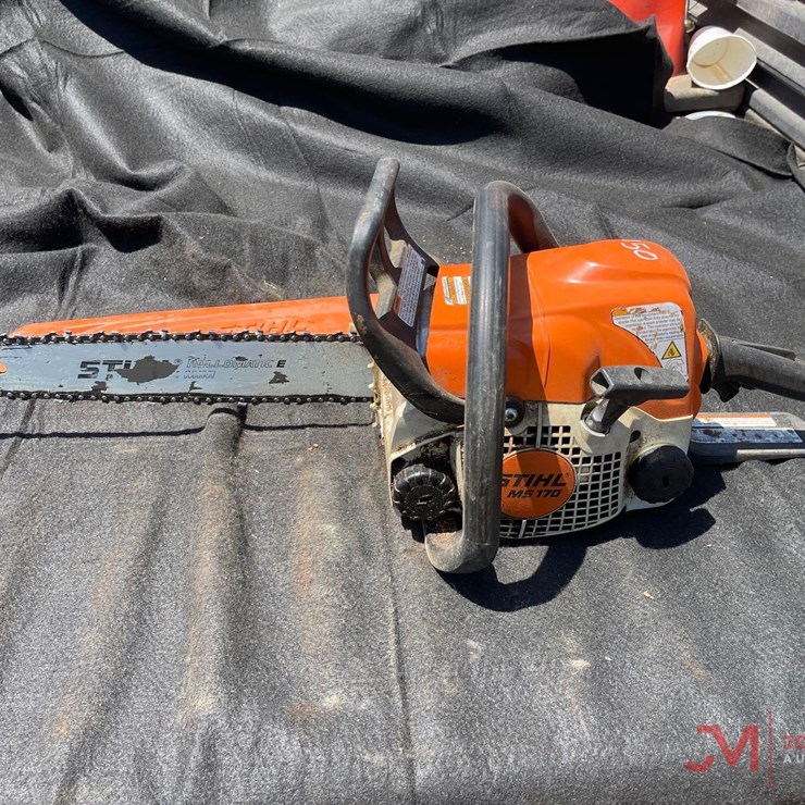 STIHL MS 170 GAS POWERED CHAINSAW WITH BLADE COVER