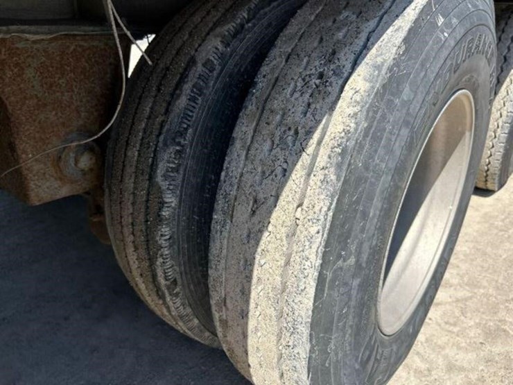 2008-titan-53-ft-image-27