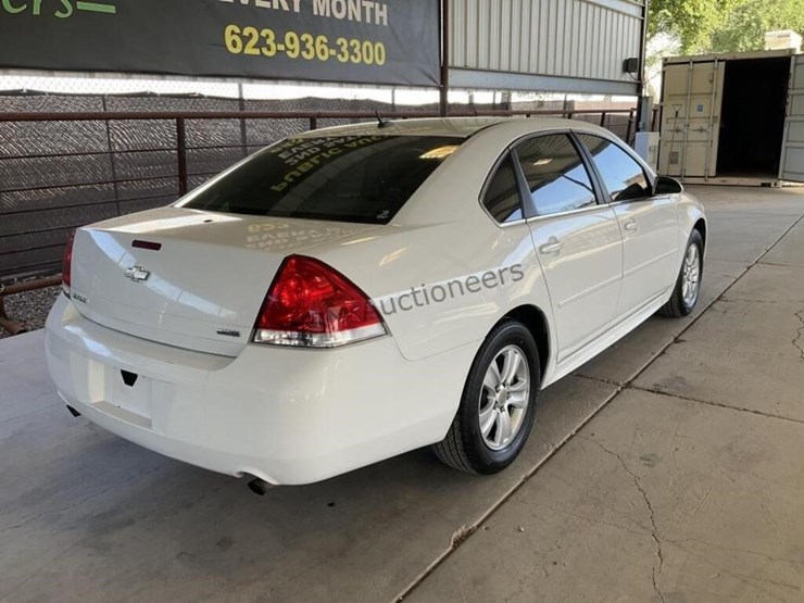 2015-chevrolet-impala-sdn-image-7