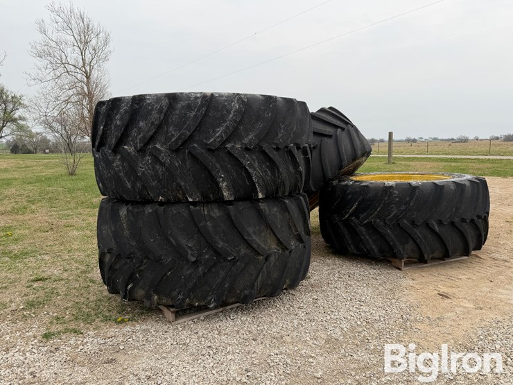 john-deere-r4045-image-3