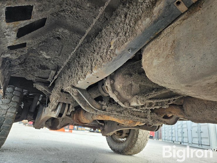 2012-ford-f250-xl-image-18