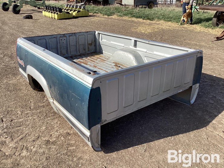 chevrolet-2500-image-3