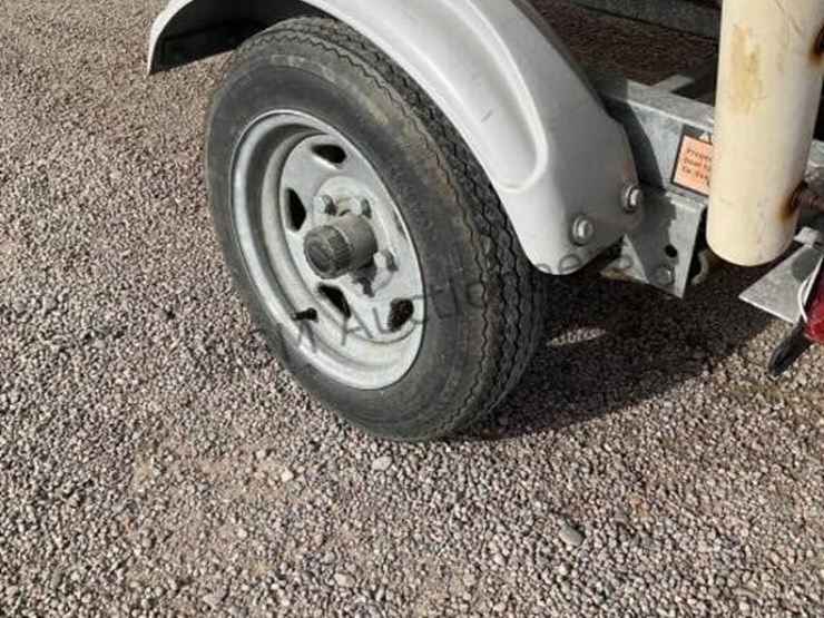 2005-ez-loader-boat-trailer-w/-14ft-boat-image-8