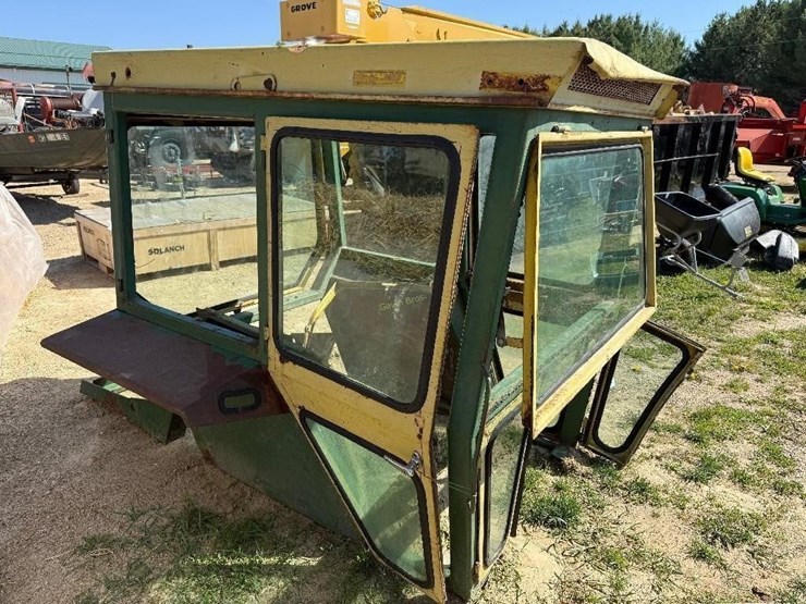 john-deere-4230-image-1