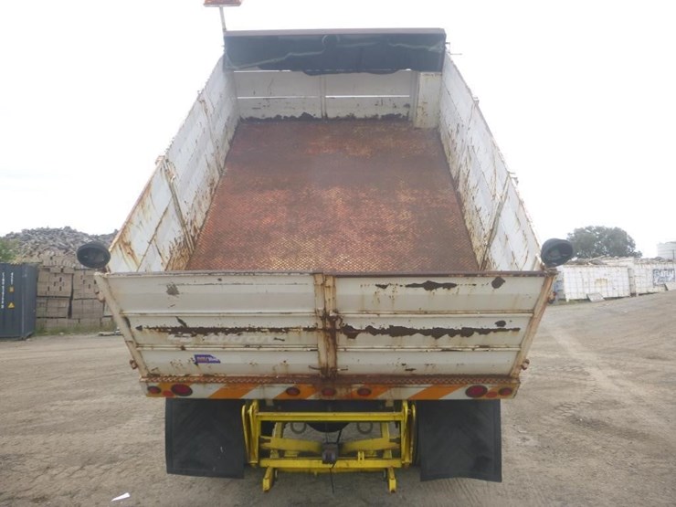 2006-international-durastar-4300-image-7