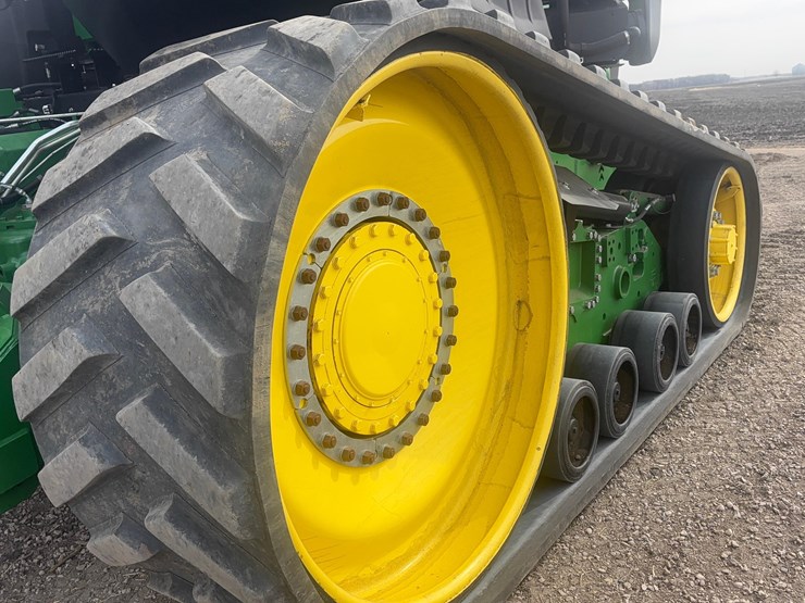 2022-john-deere-9rt-570-image-9