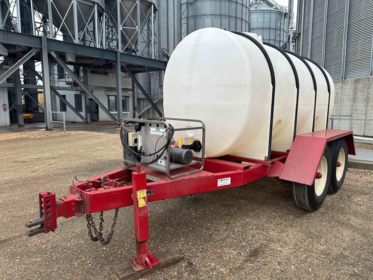 2019-heartland-ag-systems-ag116-fertilizer-caddy-image-1