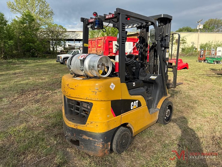 caterpillar-2c6000-image-2