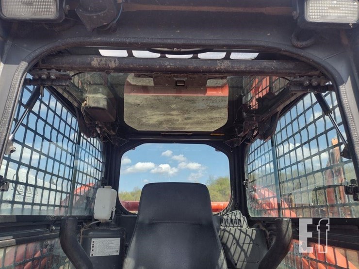 kubota-svl75-2-image-14