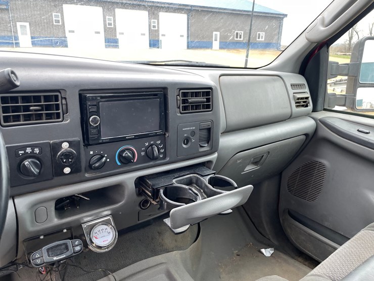 2003-ford-f350-image-21