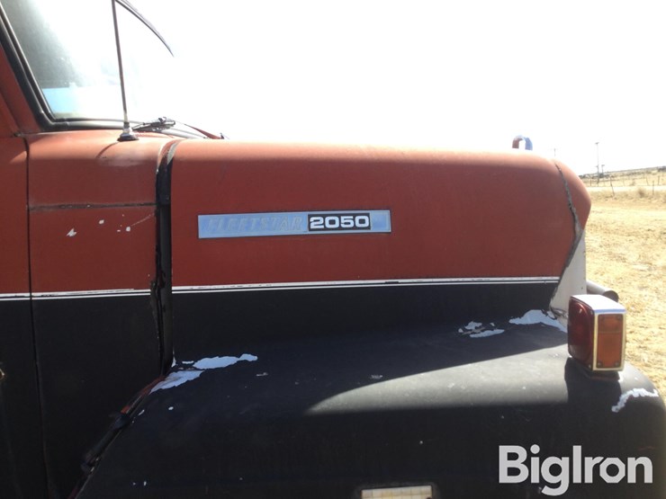 1972-international-fleetstar-image-12