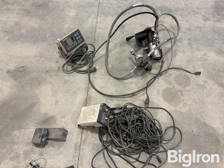 john-deere-250-image-9