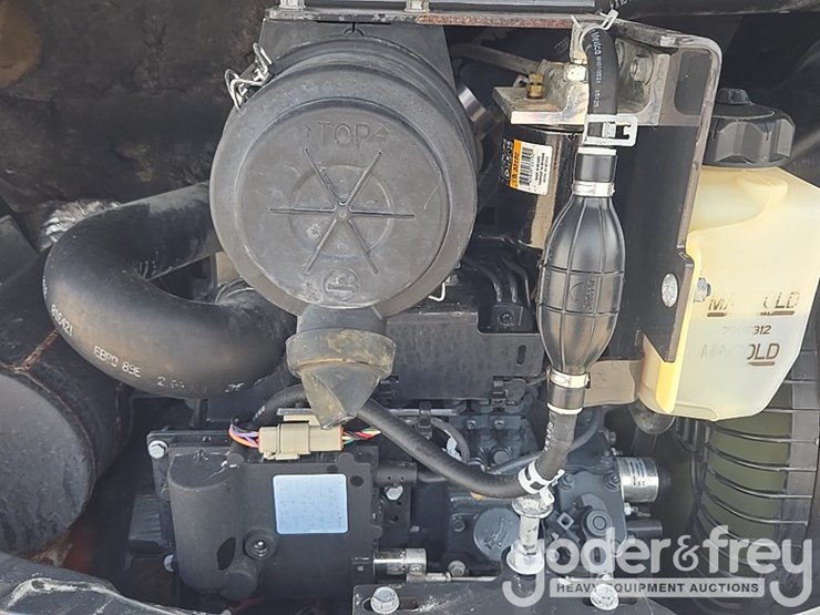 2021-bobcat-e35-image-47