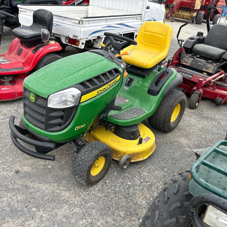 JOHN DEERE L130