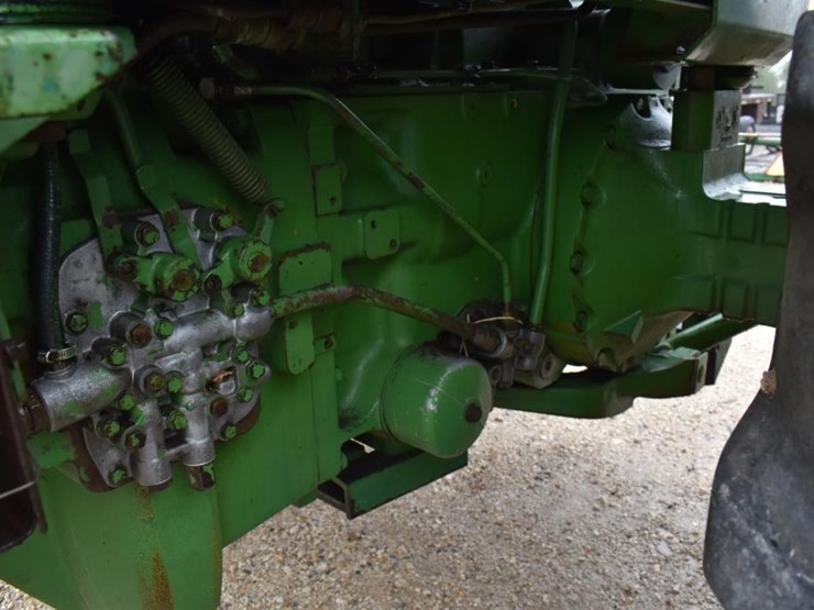 john-deere-4630-image-13