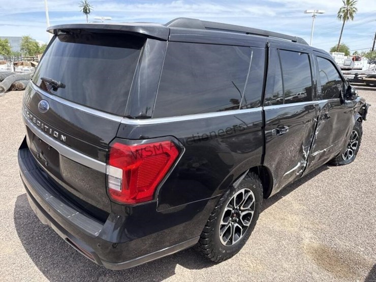 2022-ford-expedition-image-9