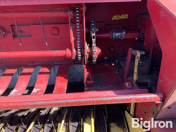 new-holland-277-image-16