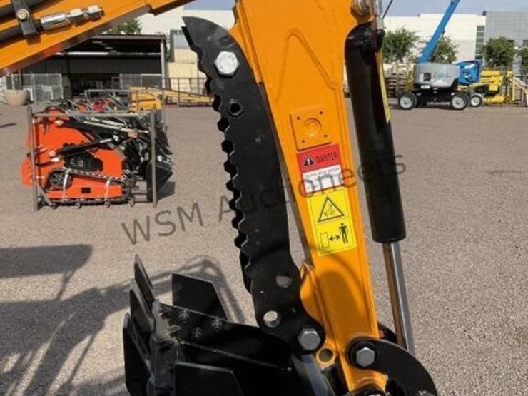 2026-miva-13-mini-excavator-image-6