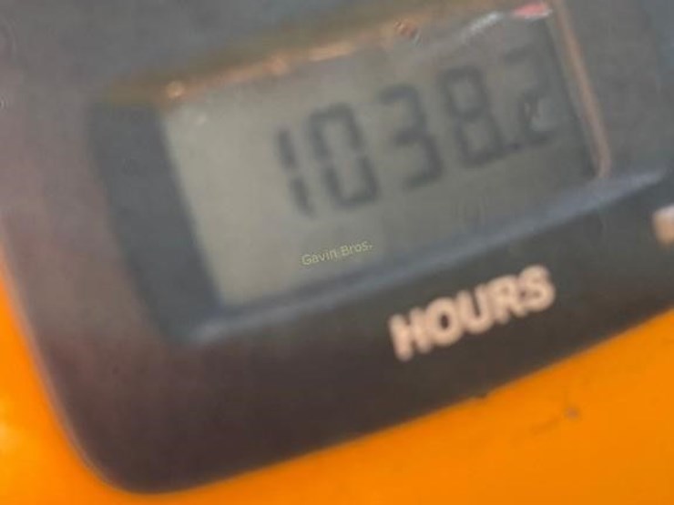 wright-zt-3400-zero-turn-mower-image-10