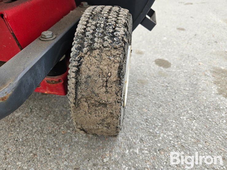 massey-ferguson-730-image-16