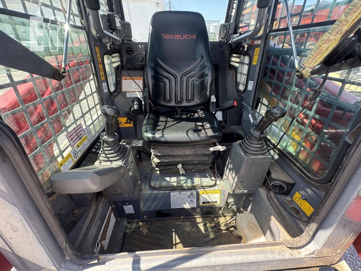 takeuchi-tl8-image-11