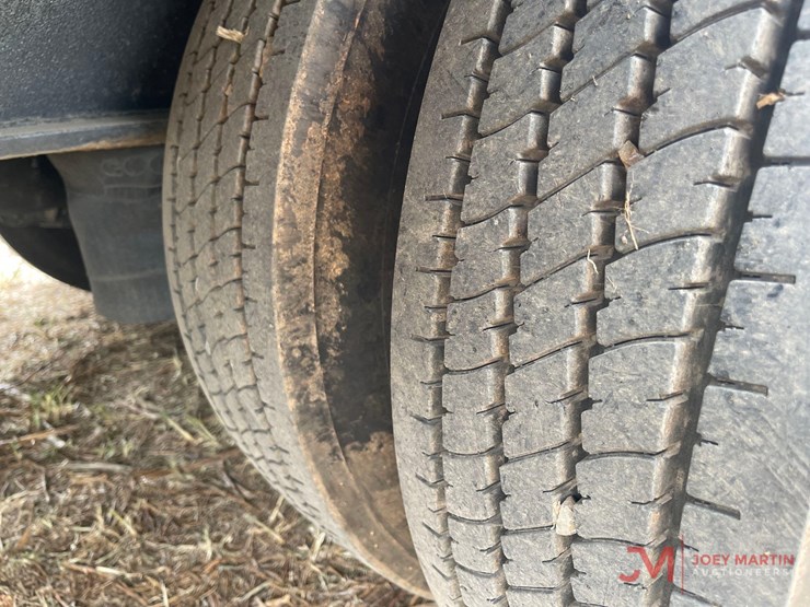 2019-trail-eze-lowboy-image-15