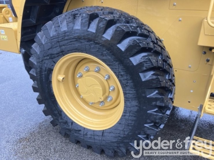 2021-caterpillar-910-image-5