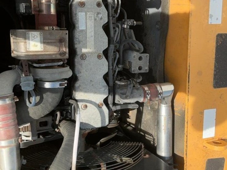 2012-hyundai-robex-290-lc-7a-image-18